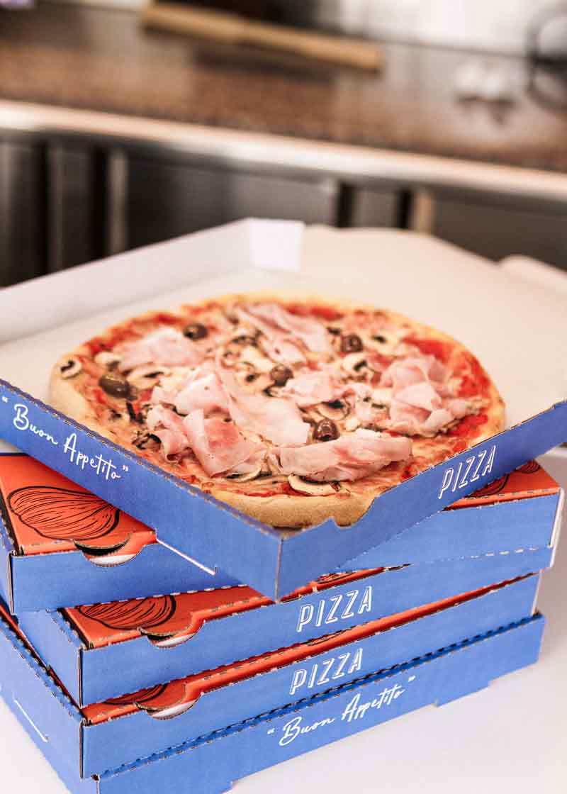 la petite vadrouille pizza boites jambon olives la petite vadrouille pizza boites jambon olives