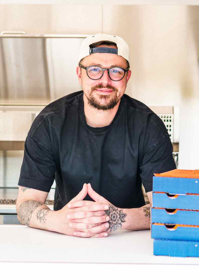 la petite vadrouille pizza fromage qui suis je alexandre la petite vadrouille pizza fromage qui suis je alexandre